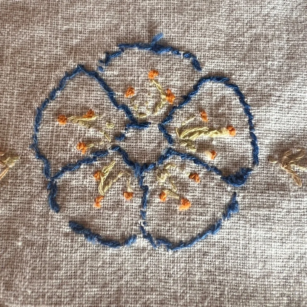2 Vintage‎ Embroidered 30